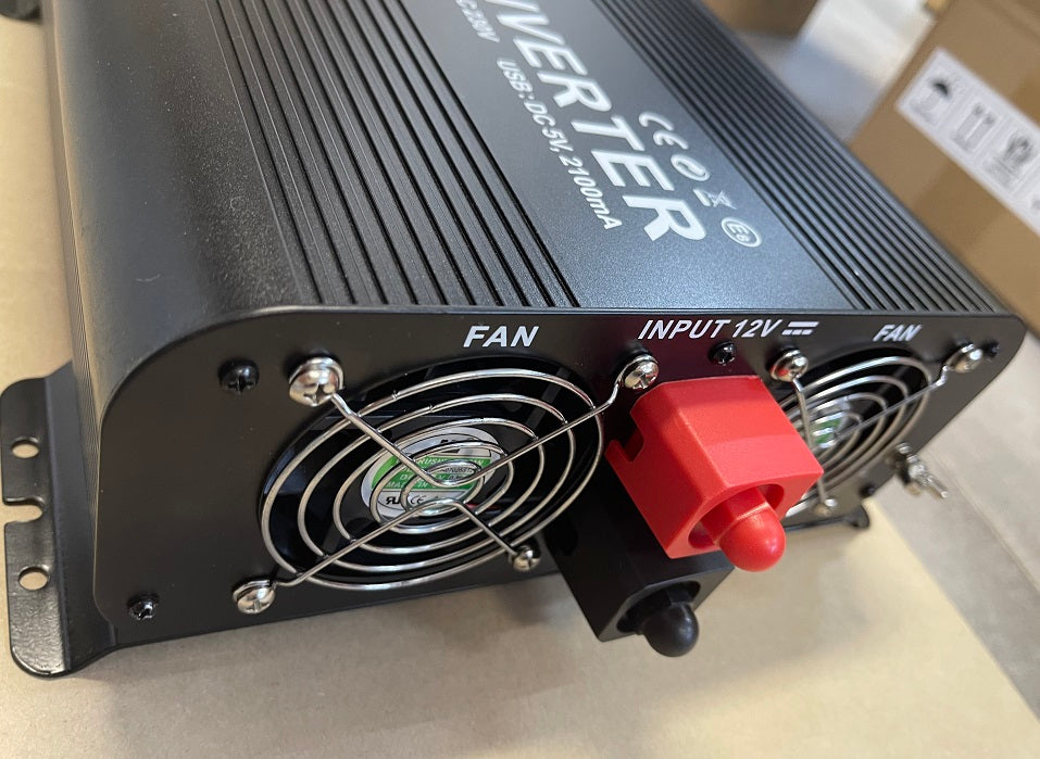 12V-220V  ממיר מתח סינוס טהור  2000 וואט תקן CE דגם לקסיס
