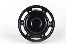Load image into Gallery viewer, משאבת מים ל A6 AUDI  01<04   * CP 126 000P