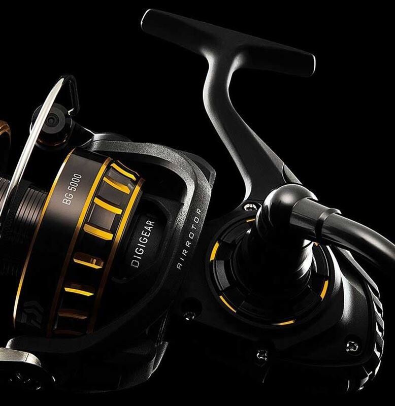רולר דייג לחכה BLACK GOLD BG 5000 מתאים למים מלוחים טכנולוגיה הרמה ראשונה תוצרת דייווה DAIWA יפן 