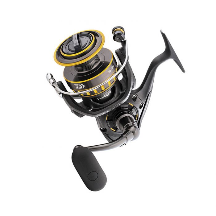 רולר דייג לחכה BLACK GOLD BG 8000 מתאים למים מלוחים טכנולוגיה הרמה ראשונה תוצרת דייווה DAIWA יפן 