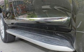 מדרכות צד לרכב טיוטה לנדקרוזר FJ150 עד 2014 תושבות מקוריות לרכב - דגם מקורי מפואר