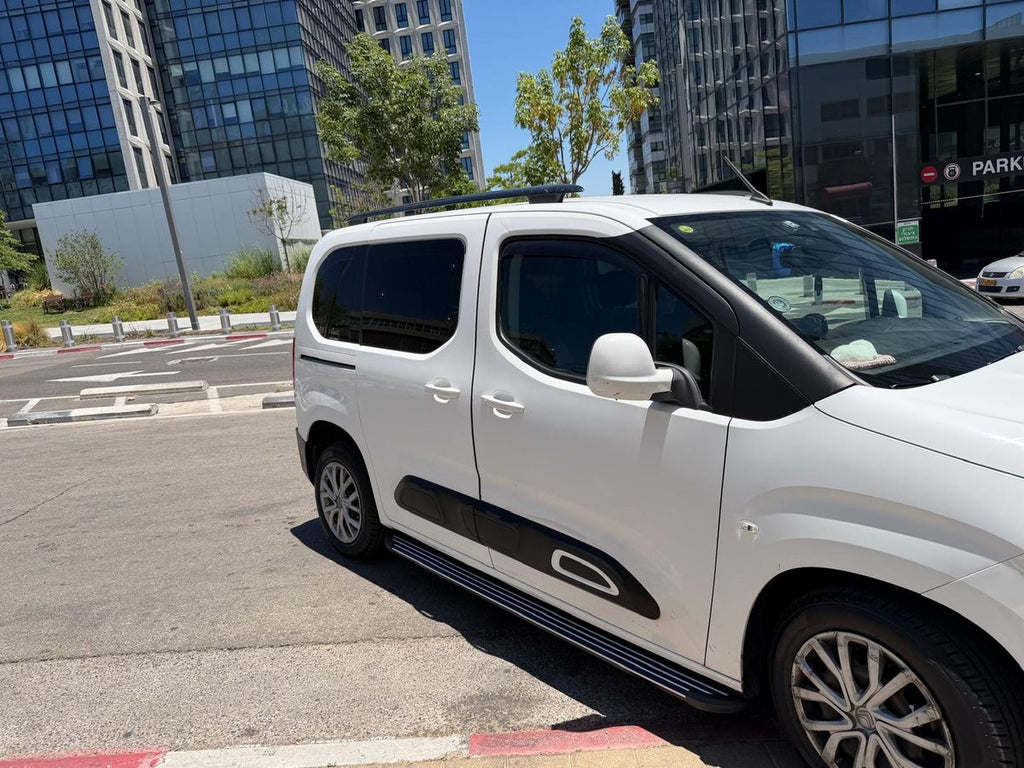 מדרכות צד סיטרואן ברלינגו 2019 מותקנות