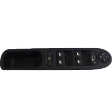 Load image into Gallery viewer, פיקוד חלון שמאלי לפיג'ו 207 2008-2012 18X P207 מק"ט PWS443812