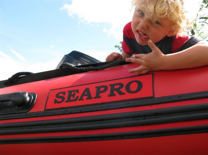 SEAPRO סירה גומי מקצועית רצפת אלומיניום קשיחה אורך 2.7 מטר תקן CE