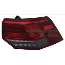 טען תמונה למציג הגלריה, פנס אחורי שמאלי TYC LED לפולקסווגן GOLF 2019-2026
