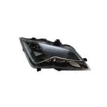 Load image into Gallery viewer, פנס ראשי ימני VALEO LED לסיאט LEON 2011-2020